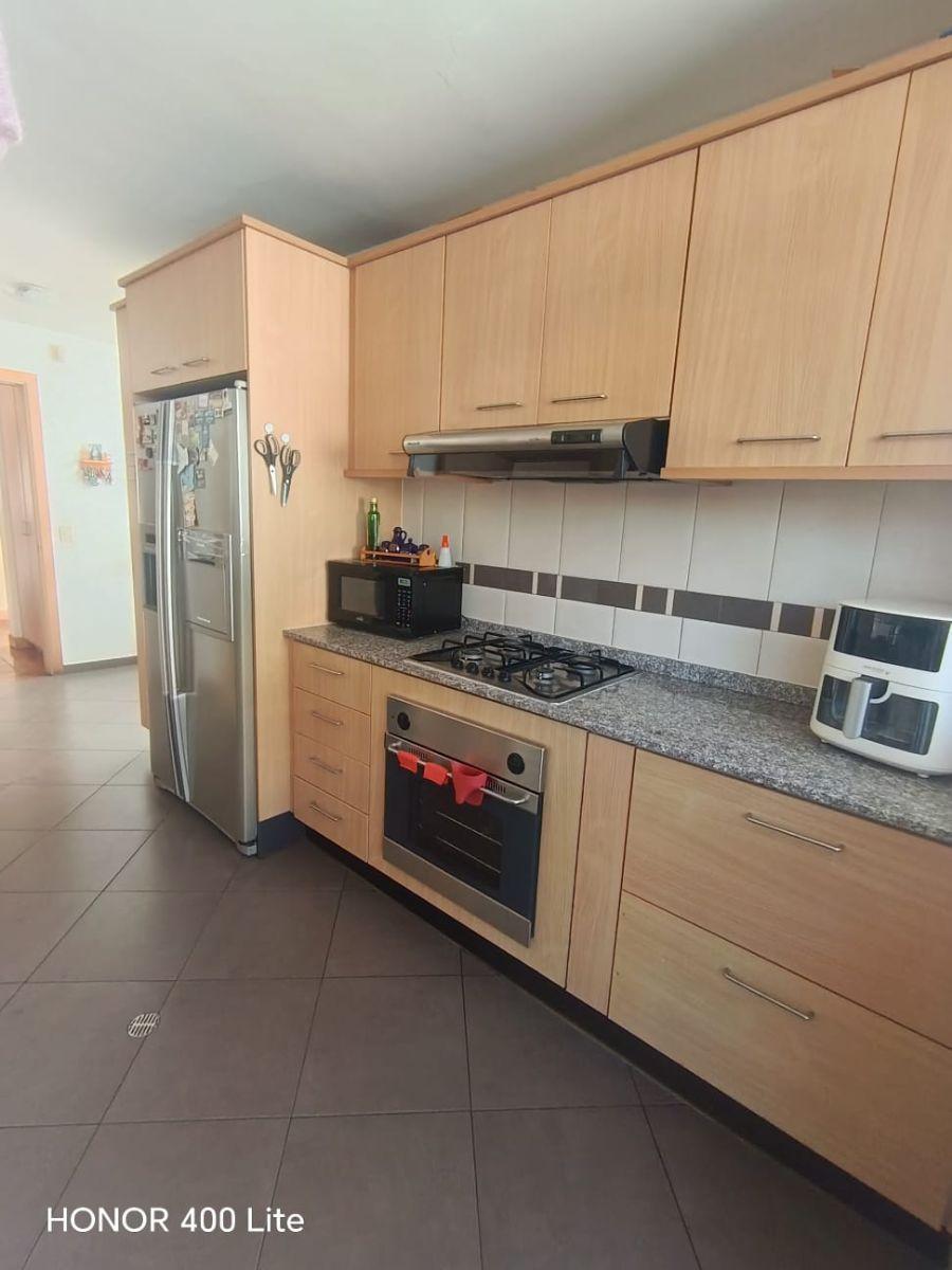 Hermosa Casa de 250 m² con 4 Dorm. en Venta en Cumbayá — imagen 7