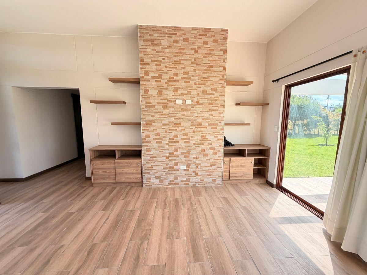 Linda Casa Tipo Rustica de Venta en Tabacundo — imagen 6