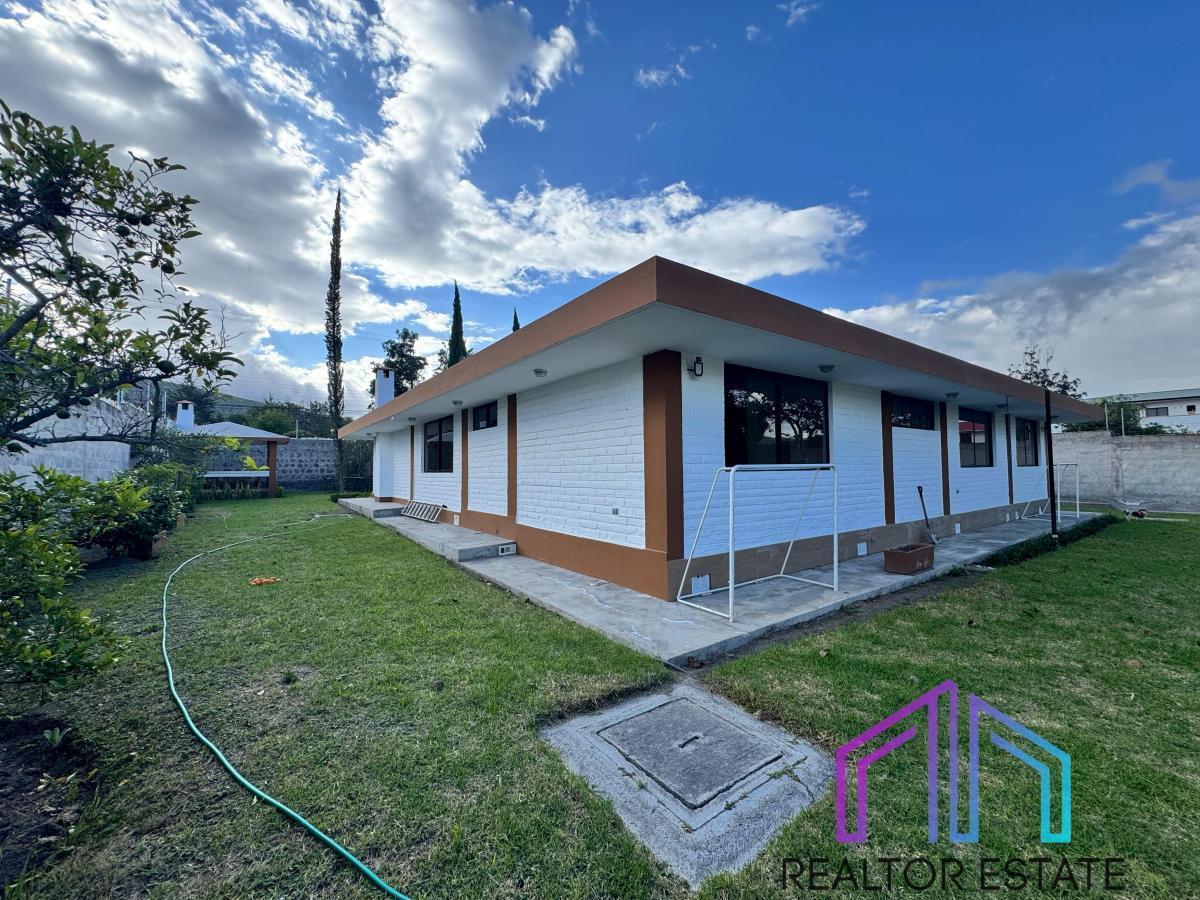 Hermosa Casa en Venta Sector Mitad del Mundo — imagen 8