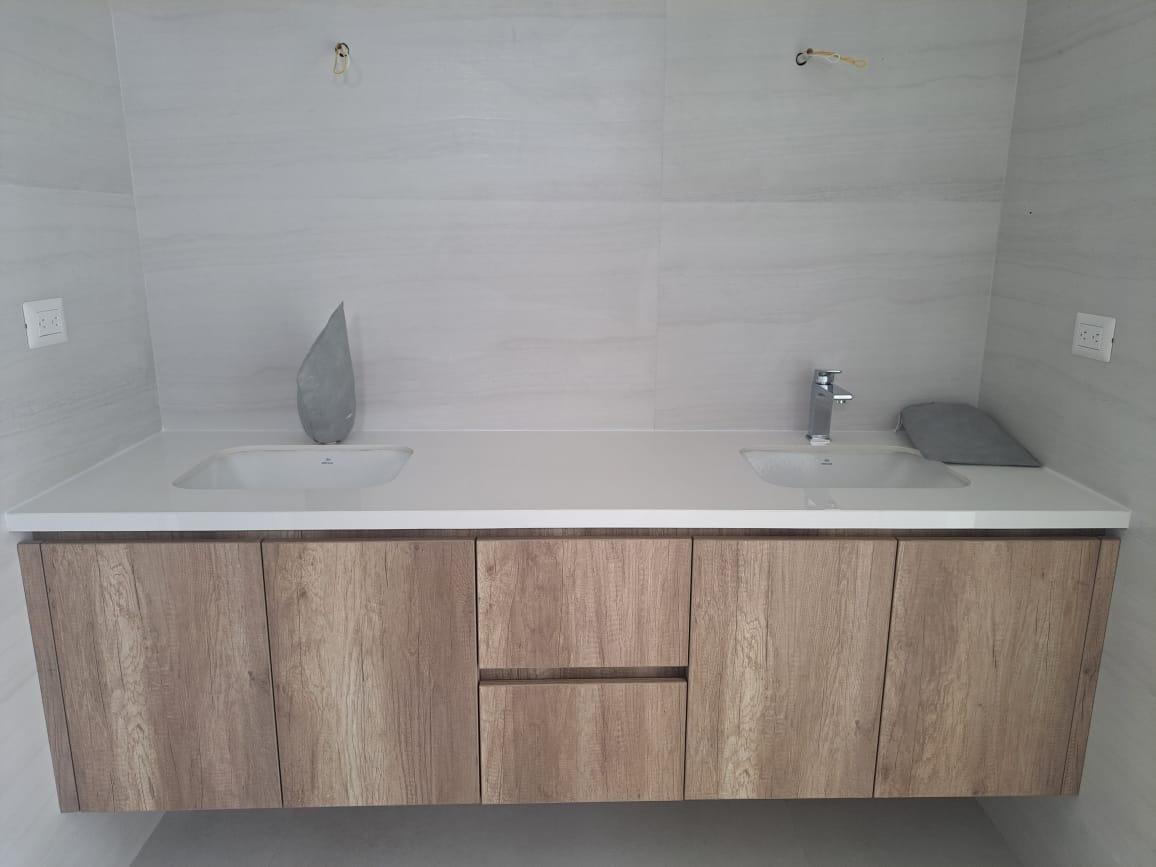 Venta de Cas en Urb. Aires Norte - Samborondon, Guayas — imagen 8