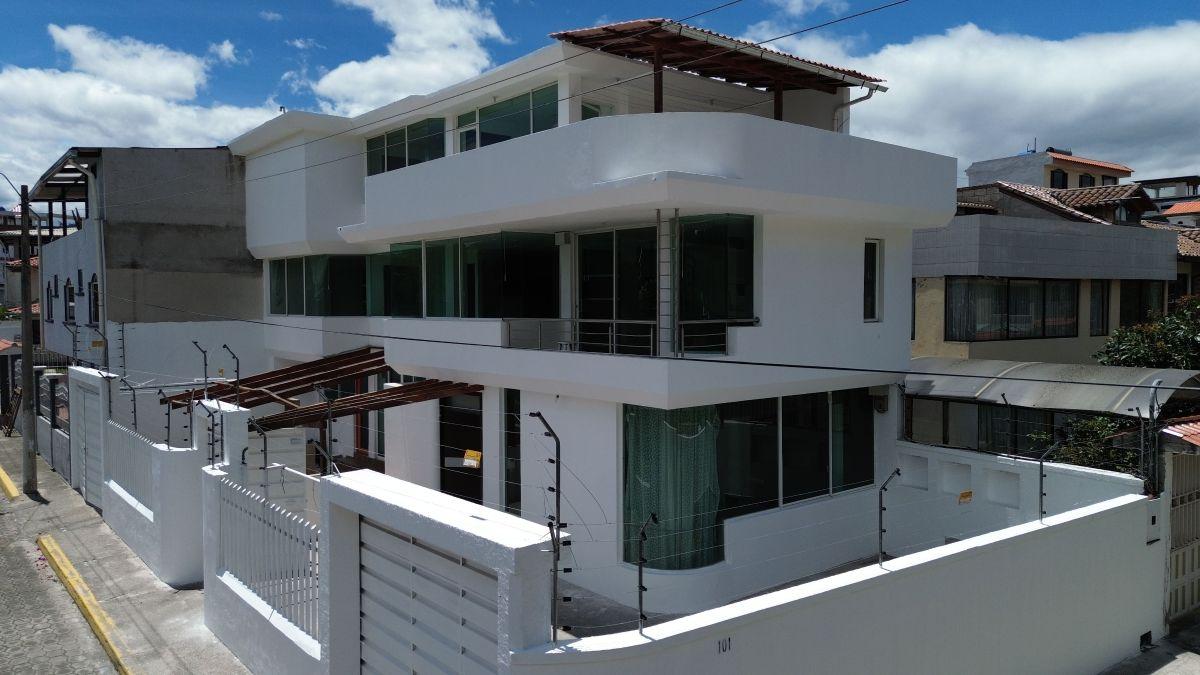Casa en Venta Detrás del C. C. San Luis Shopping 320 m² — imagen 10