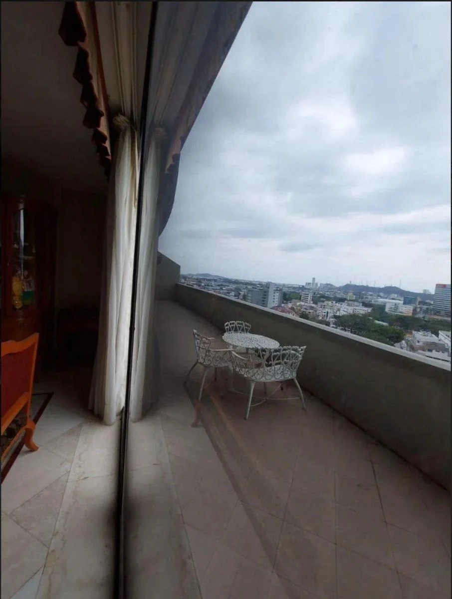 Departamento en Venta, Torres del Hilton, Norte de Guayaquil. Guayas — imagen 10