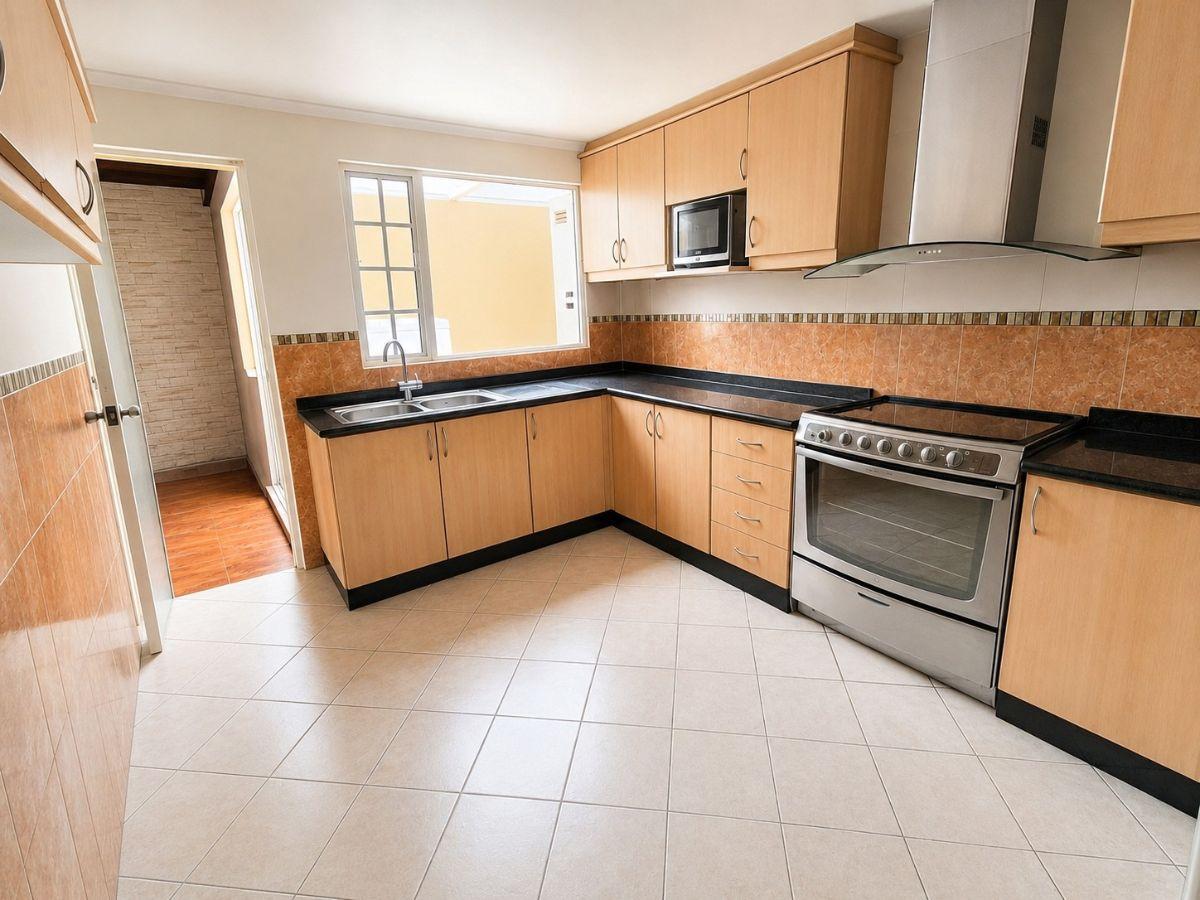 Casa con Suit Independiente — imagen 7