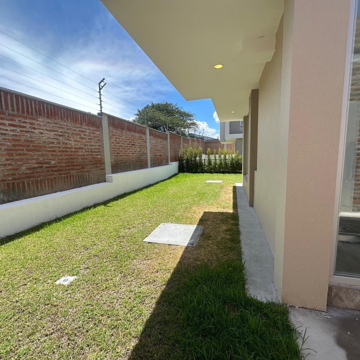 Casa de Venta, Puembo, por Estrenar, 163 m², Dentro de Urbanización. Provincia de Pichincha — imagen 10