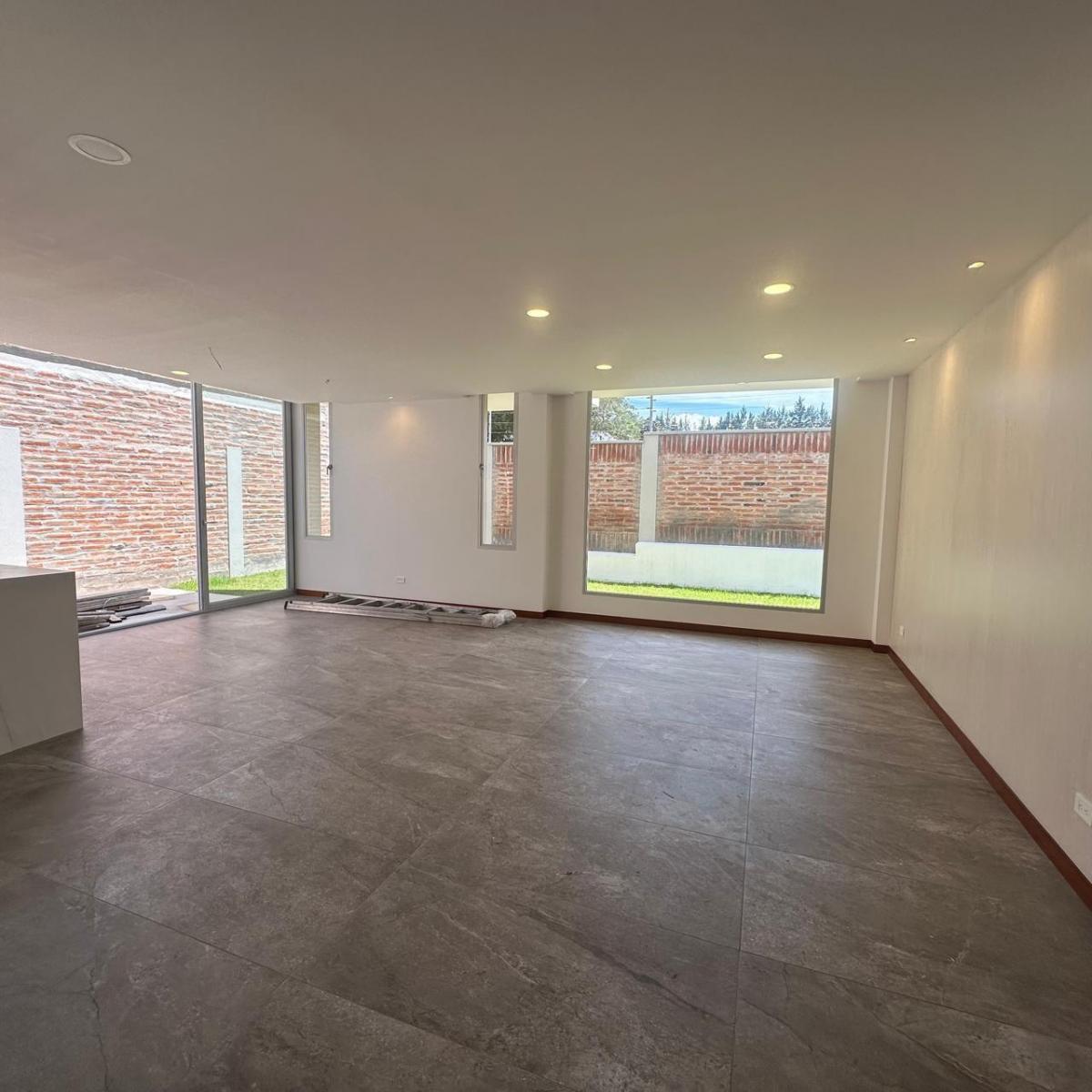 Casa de Venta, Puembo, por Estrenar, 163 m², Dentro de Urbanización. Provincia de Pichincha — imagen 8