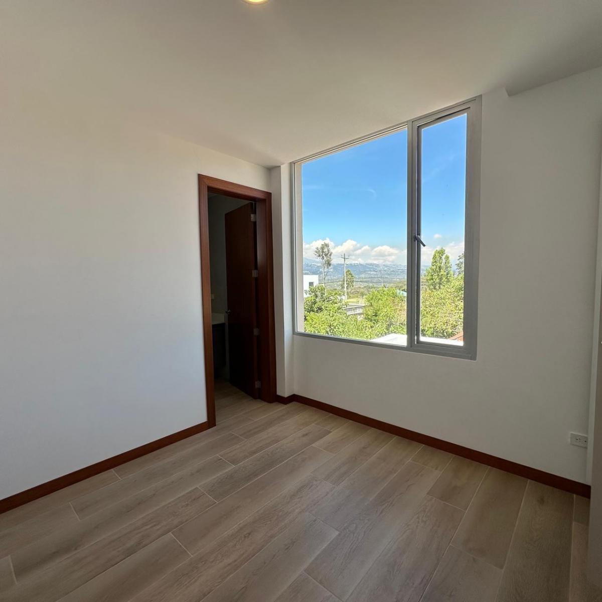 Casa de Venta, Puembo, por Estrenar, 163 m², Dentro de Urbanización. Provincia de Pichincha — imagen 3
