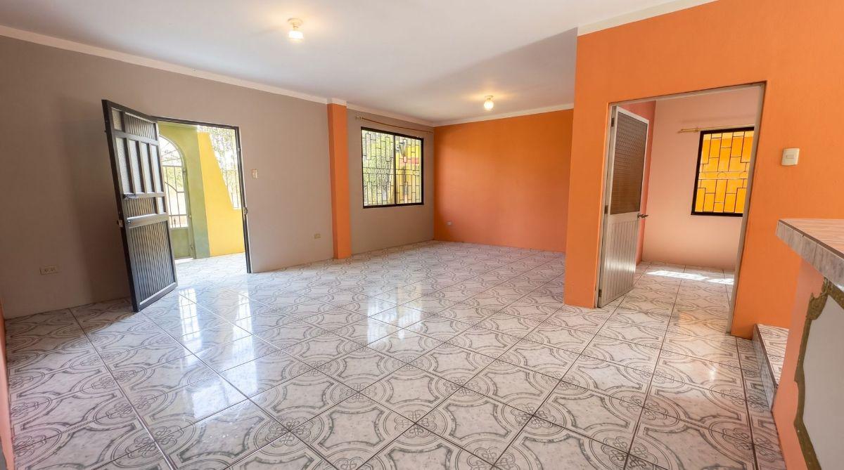 Casa Rentera de Tres Pisos en Venta, El Oro — imagen 7
