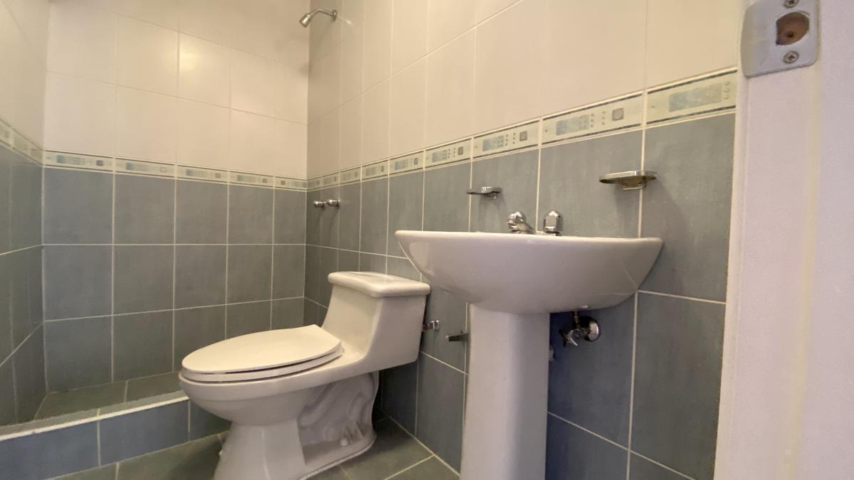 Venta Departamento Bonito y Cómodo, Sector El Condado — imagen 7