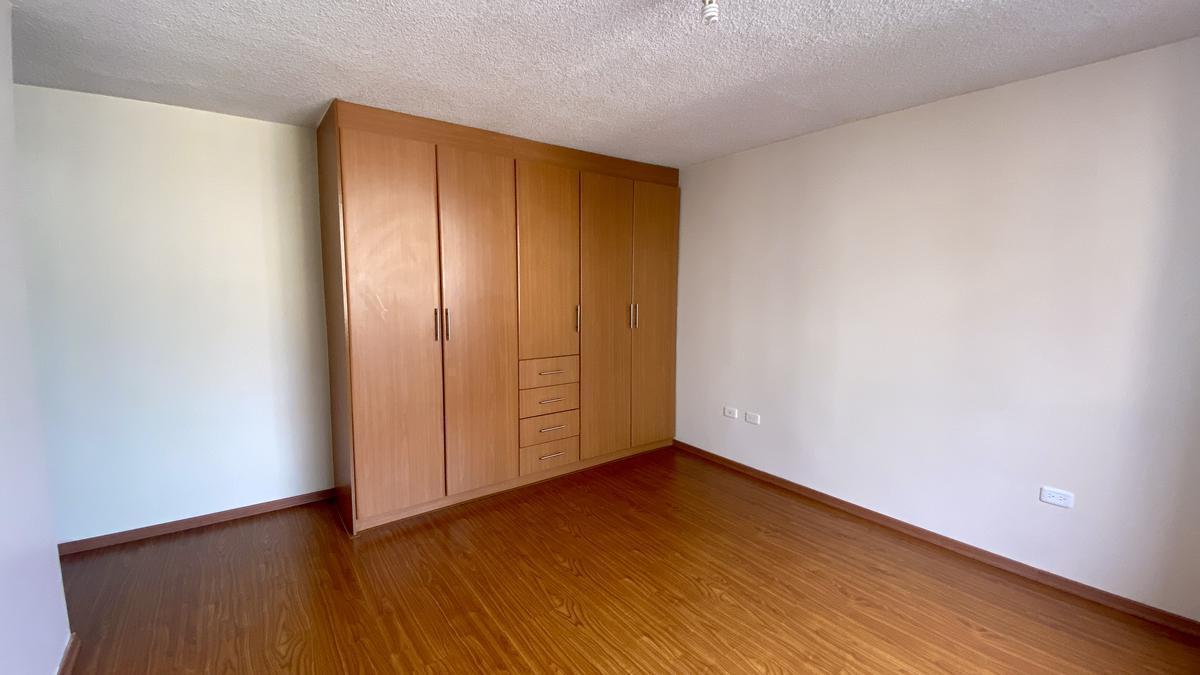 Venta Departamento Bonito y Cómodo, Sector El Condado — imagen 6