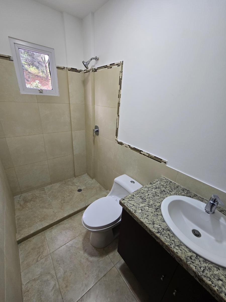Venta Casa Urb Villas del Bosque 198 m² Km 21 Via a La Costa, Guayas — imagen 4