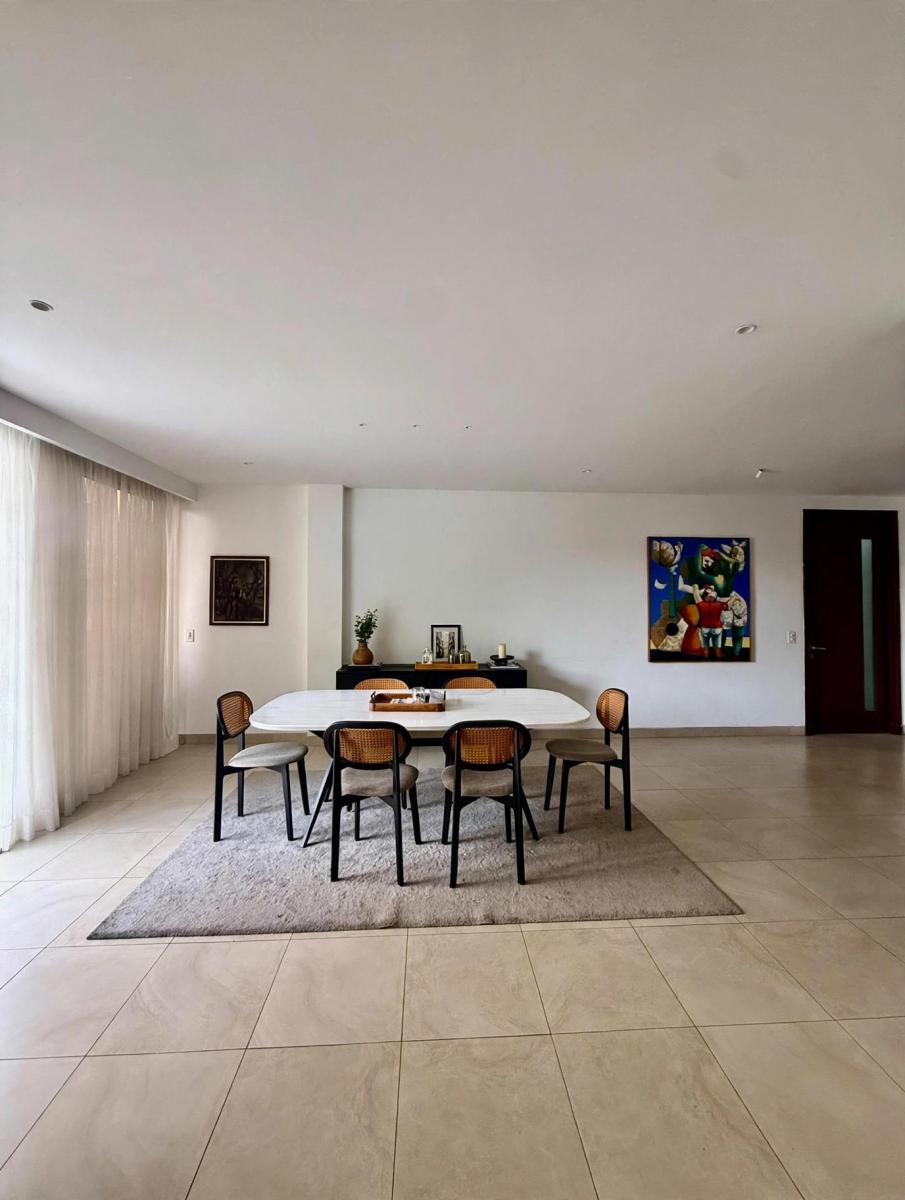 Departamento Exclusivo en Venta Súper Amplio! con Terraza Amplia!, Guayas — imagen 5