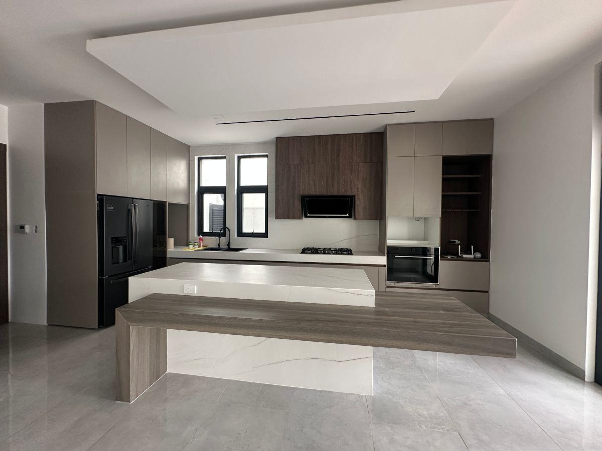 En Venta Casa 595 m² Al Lago, en Samborondon Km 8.5, Aires de Batán, 5 Dorm., Guayas — imagen 7