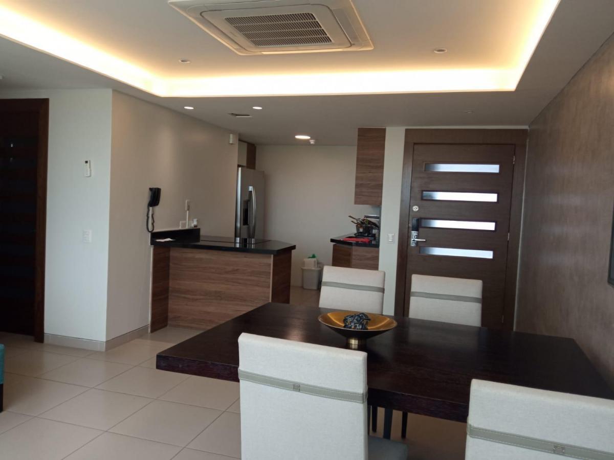Se Vende Departamento en Hotel Poseidon Manta, Manabí — imagen 5