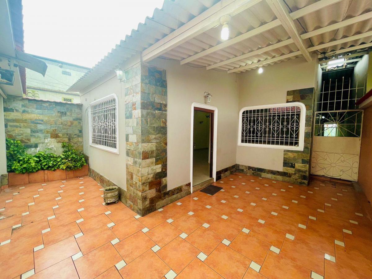 Casa en Venta de Una Planta en Cdla. con Guardiania de Samanes 4, Guayas — imagen 10