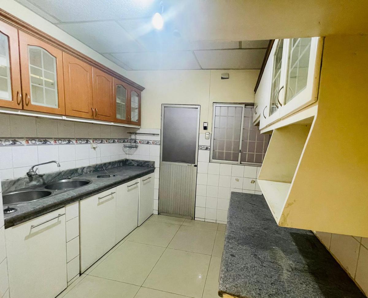 Casa en Venta de Una Planta en Cdla. con Guardiania de Samanes 4, Guayas — imagen 6
