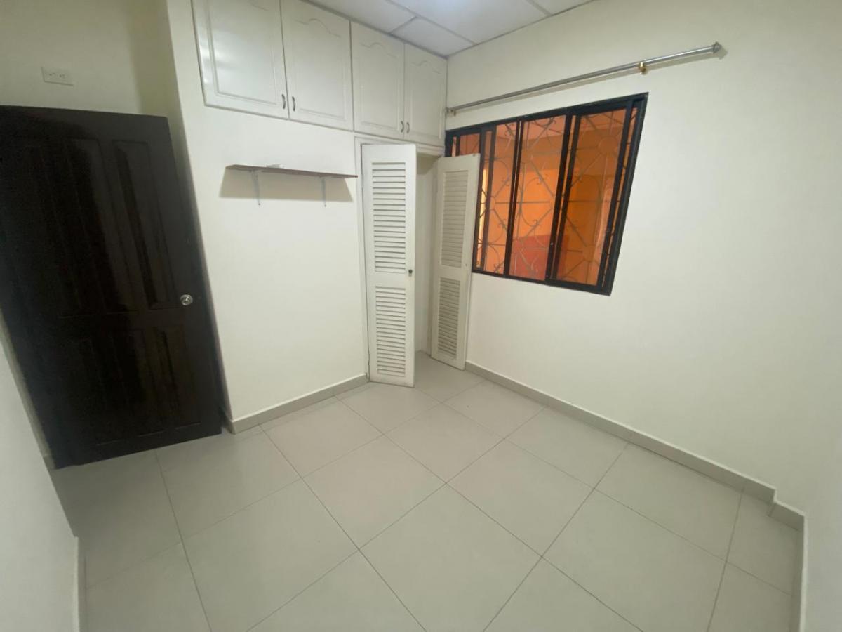 Casa en Venta de Una Planta en Cdla. con Guardiania de Samanes 4, Guayas — imagen 4