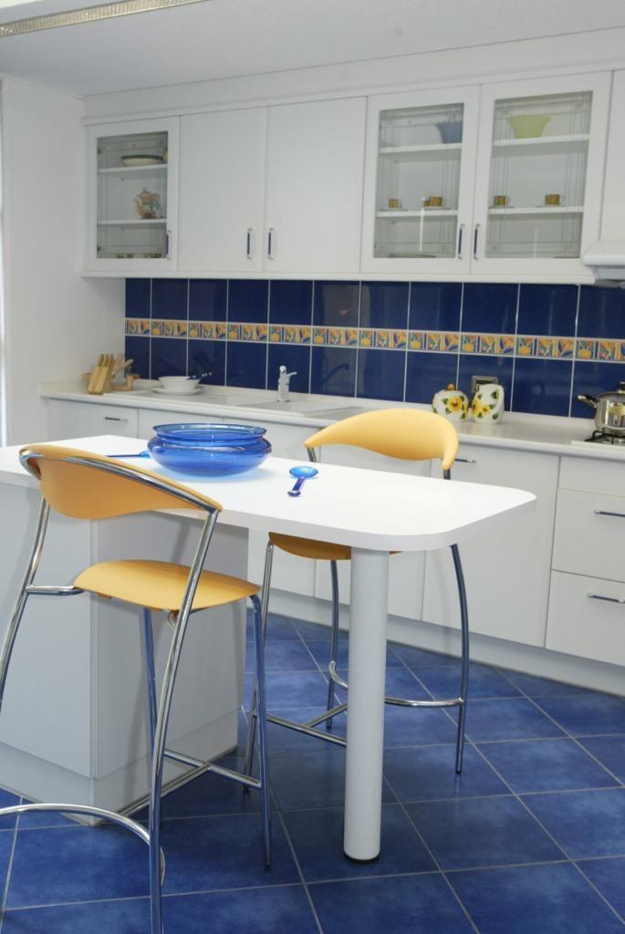 Venta Casa Oportunidad Dos Pisos Diseño Exclusivo Urbanización El Condado Segura — imagen 8
