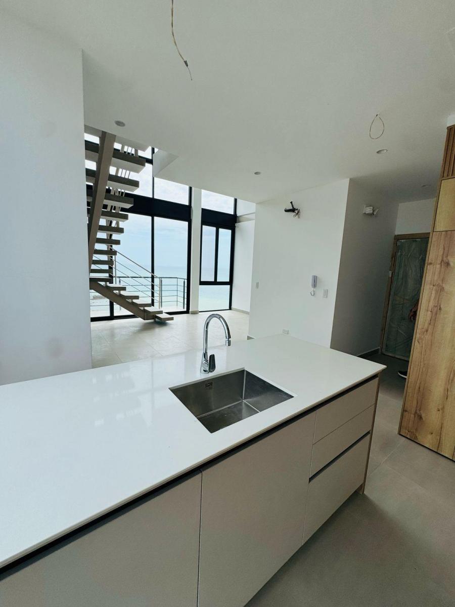 Hermoso Departamento Loft con Vista Al Mar y a La Ciudad. Manabí — imagen 7