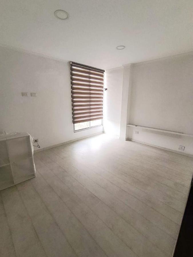Vendo Departamento en Urdesa Central, Guayas — imagen 10