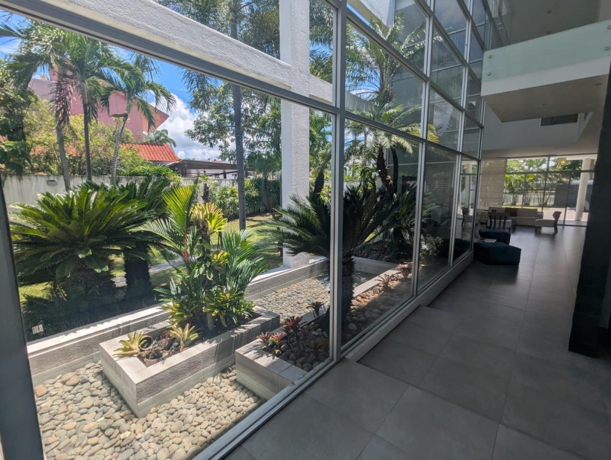 Laguna Club Moderna Casa en Venta Vista Al Lago!, Guayas — imagen 6