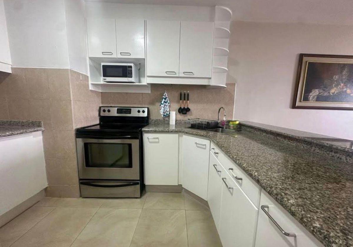 Vendo Departamento en Torres Hilton, Guayas — imagen 8