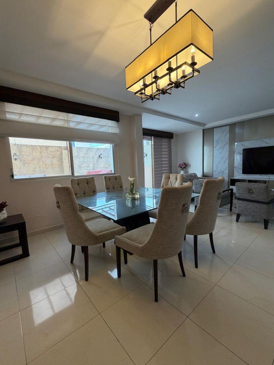 Casa en Venta en San Sebastián | 4 Dorm. | Amplio Patio | $215.000, Guayas — imagen 8