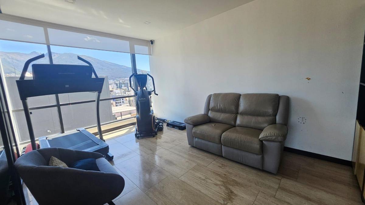 Venta o Renta Departamento 3 Dorm., Moderno Edificio Bellavista — imagen 8