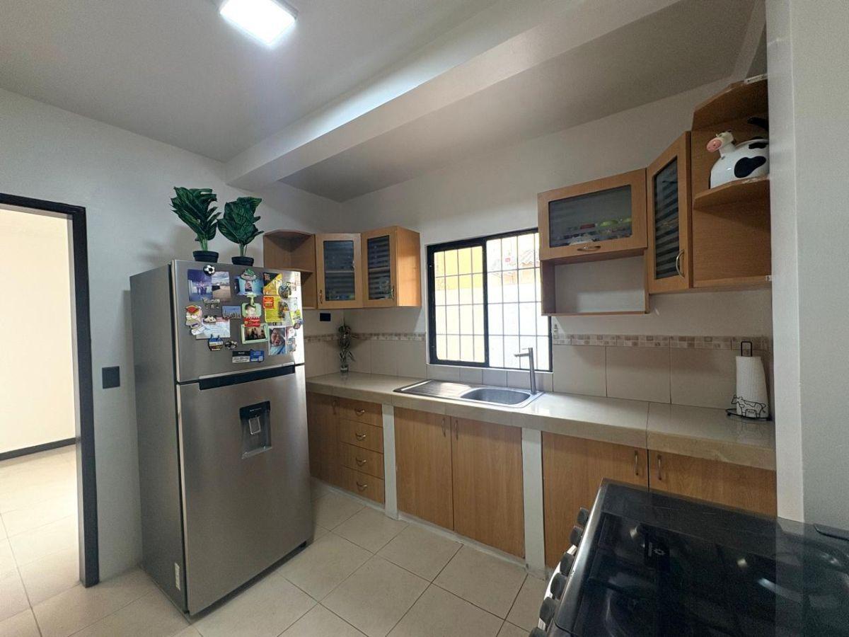 Casa en Venta en Urbanización Villa Club Etapa Floral Via Daule Aurora, Guayas — imagen 7