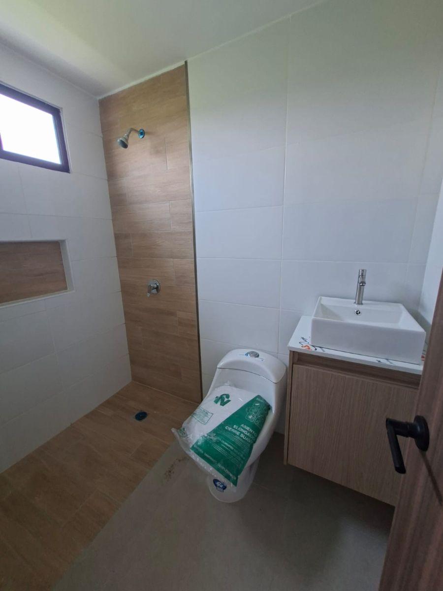 Venta Casa de Estreno Urbanización Logare Samborondon/aurora/ Via Salitre, Guayas — imagen 5