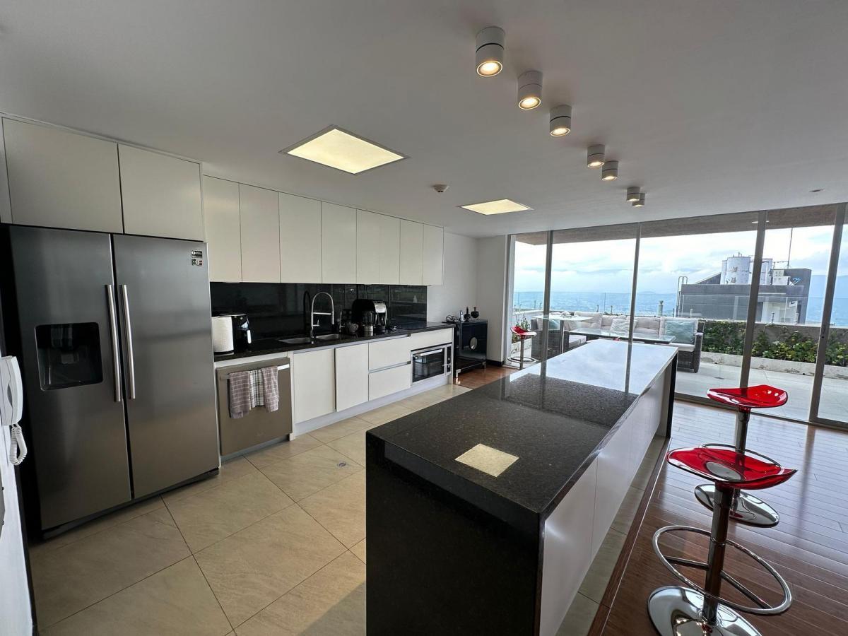 Kr - Sector Lomas de Monteserrin, Departamento 2d Más Estudio en Venta 170 m² con Terraza Propia — imagen 9