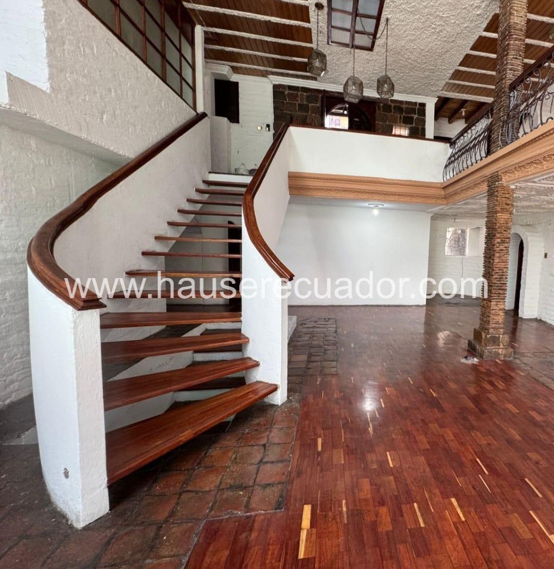 Propiedad Comercial en El Triángulo Ideal Para Restaurante, Spa, Consultorios o Eventos — imagen 7