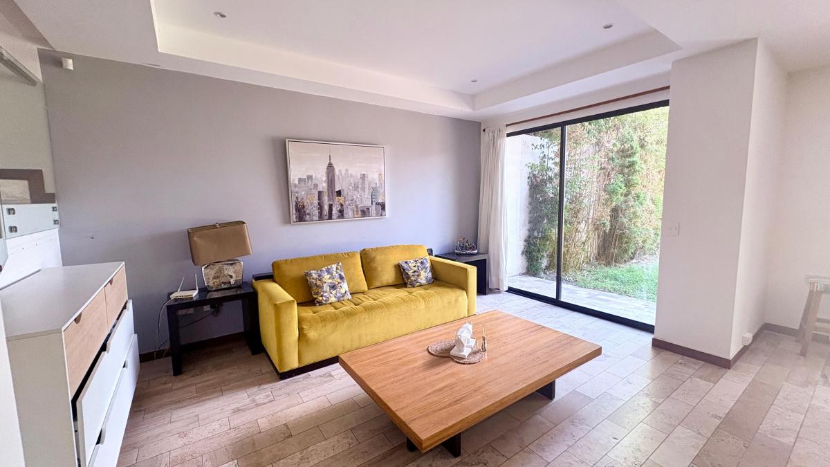 Casa de Venta / 240 m² con 3 Habitaciones en Cumbayá — imagen 6