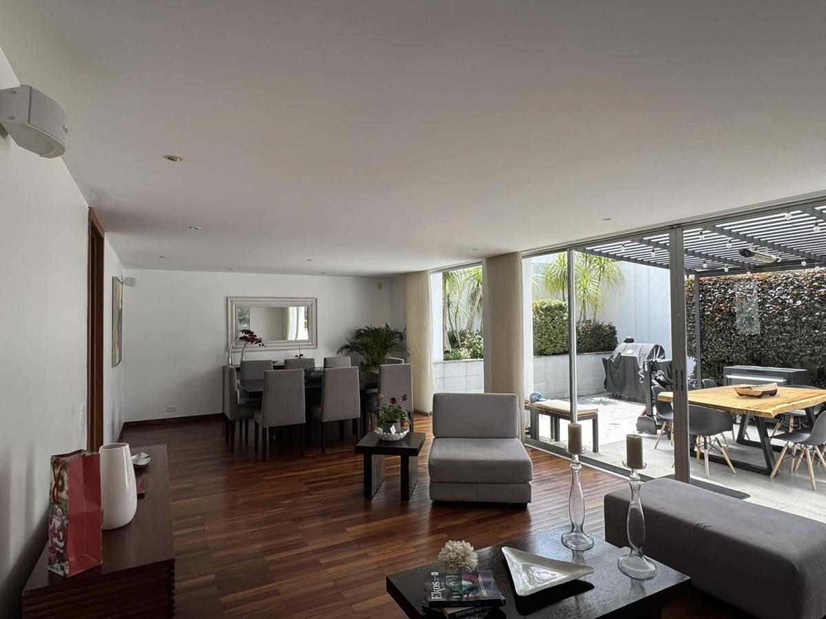 Venta Departamento de 3 Dorm. con Jardín y Patio Urbanización El Condado — imagen 10