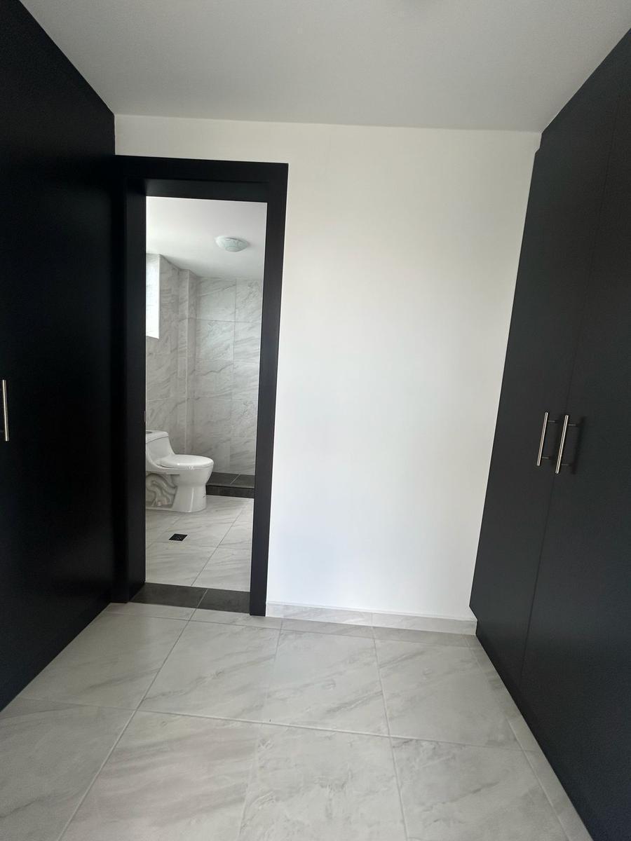 Ira Venta Departamento 2 Habitaciones Sector Abdón Calderón Sangolquí — imagen 3