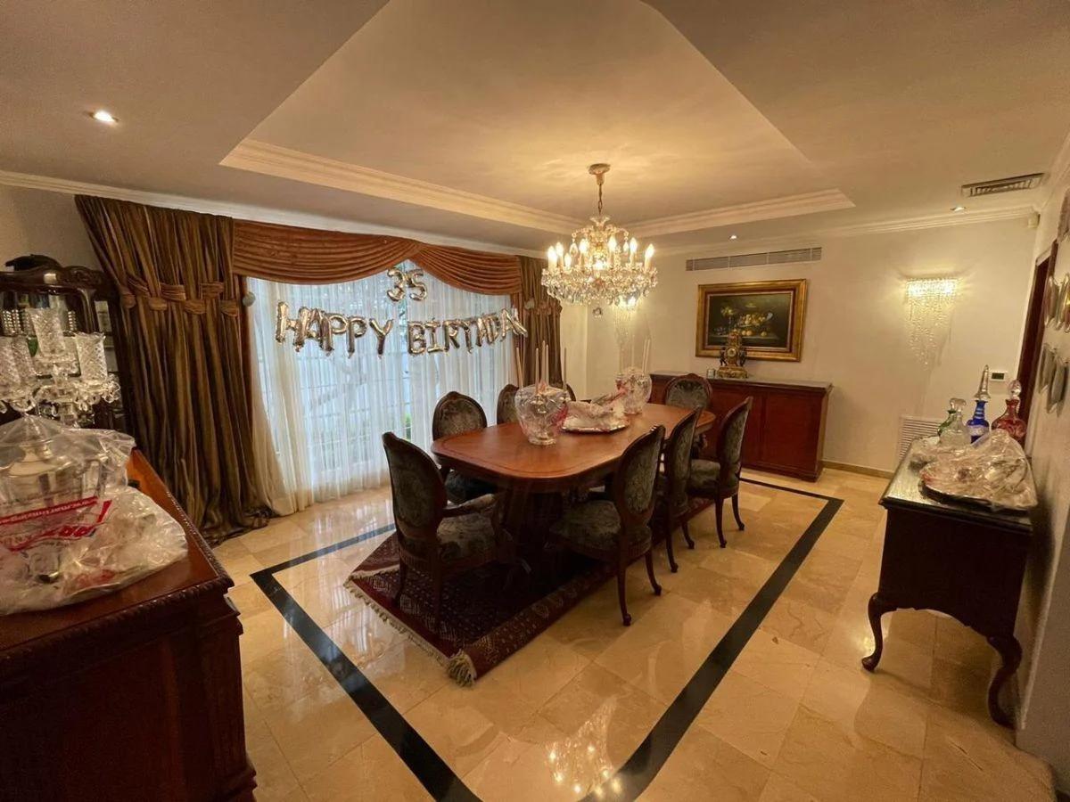 Amplia Casa en Venta en La Mejor Ubicación de Urdesa, Guayas — imagen 6