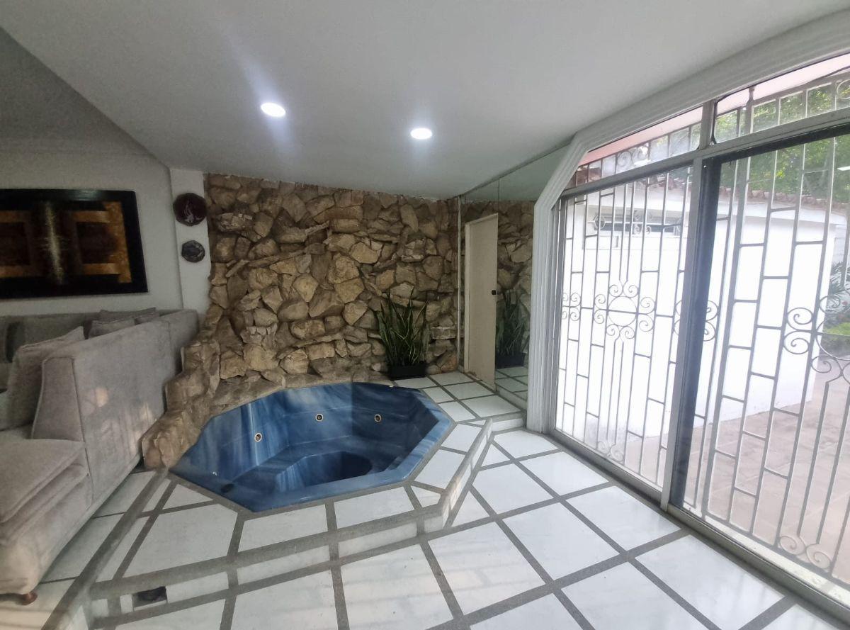 Vendo Departamento Planta Baja en Urdesa, Guayas — imagen 9