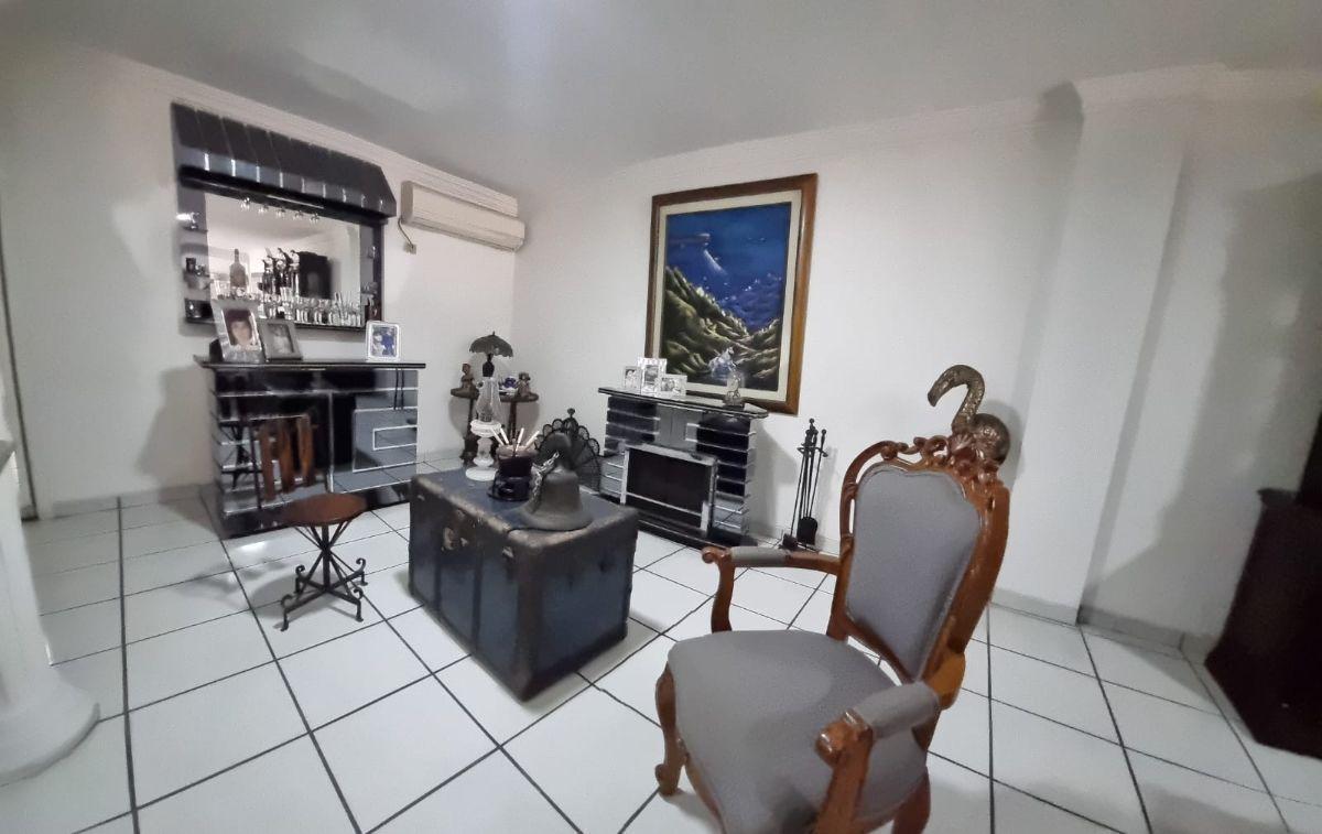Vendo Departamento Planta Baja en Urdesa, Guayas — imagen 8