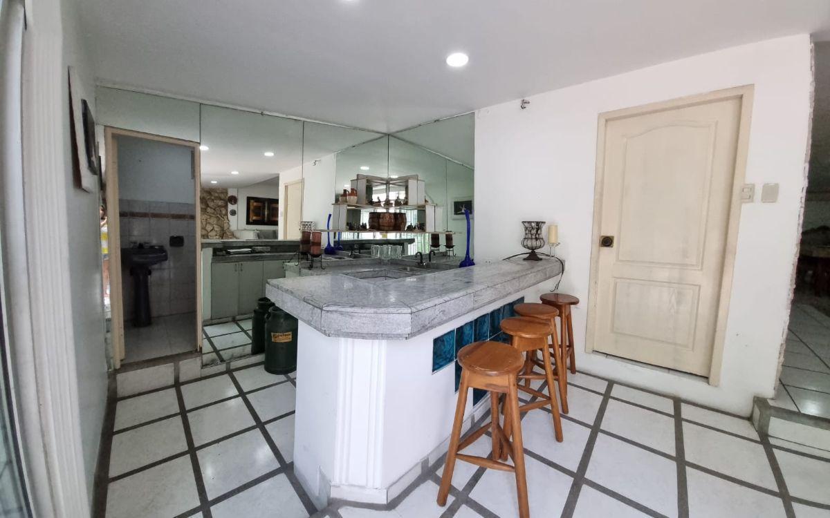 Vendo Departamento Planta Baja en Urdesa, Guayas — imagen 6