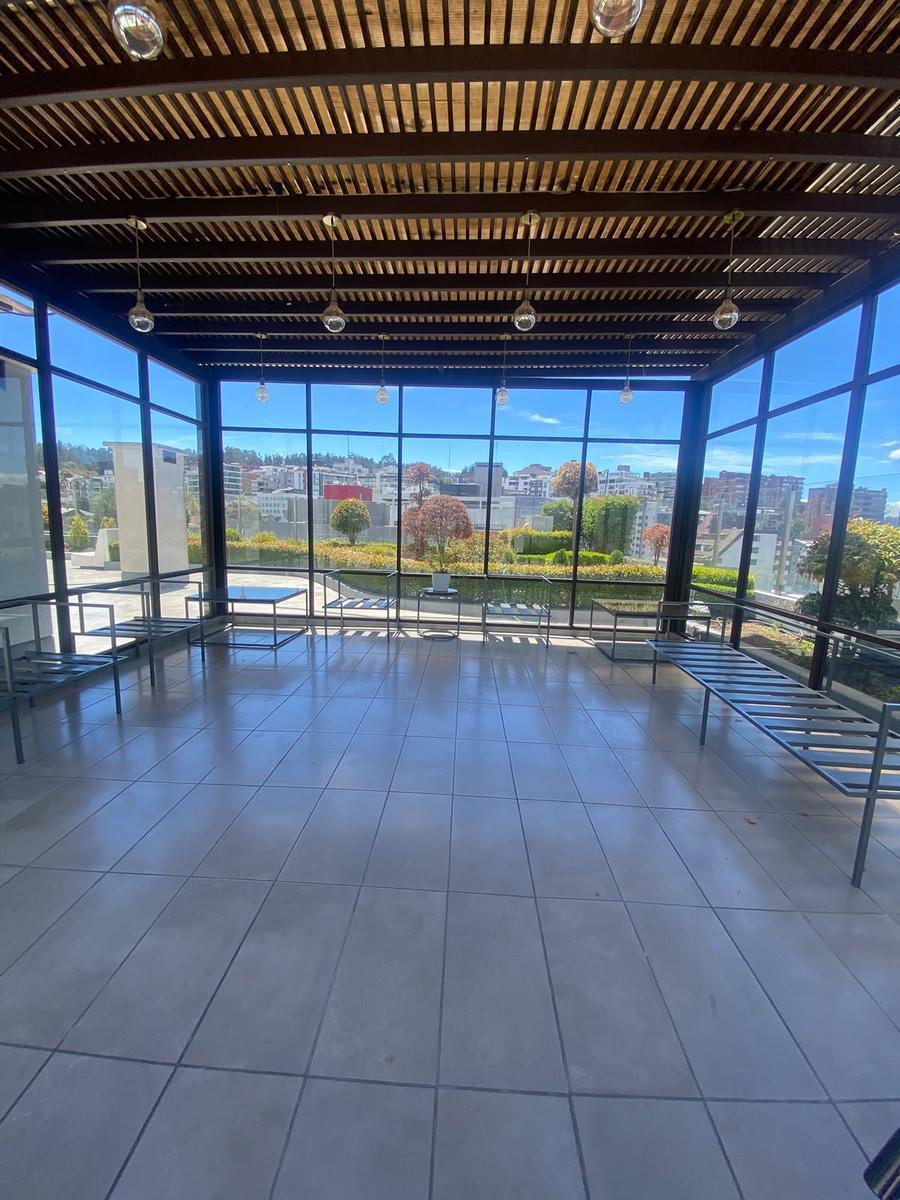 Departamento Amoblado de 3 Habitaciones en Venta – Edificio — imagen 9