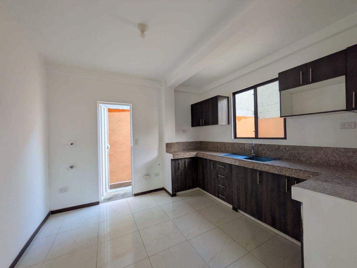 Casa Esquinera en Venta – La Joya, Etapa Gema - A. Cobos, Guayas — imagen 9