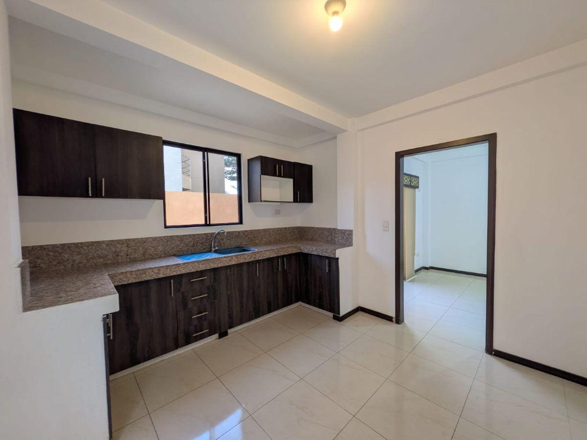 Casa Esquinera en Venta – La Joya, Etapa Gema - A. Cobos, Guayas — imagen 8