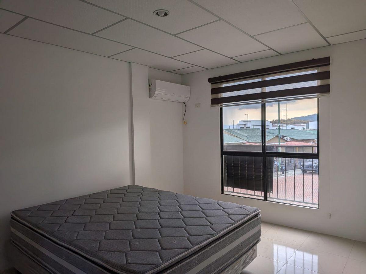 Casa Esquinera en Venta – La Joya, Etapa Gema - A. Cobos, Guayas — imagen 5
