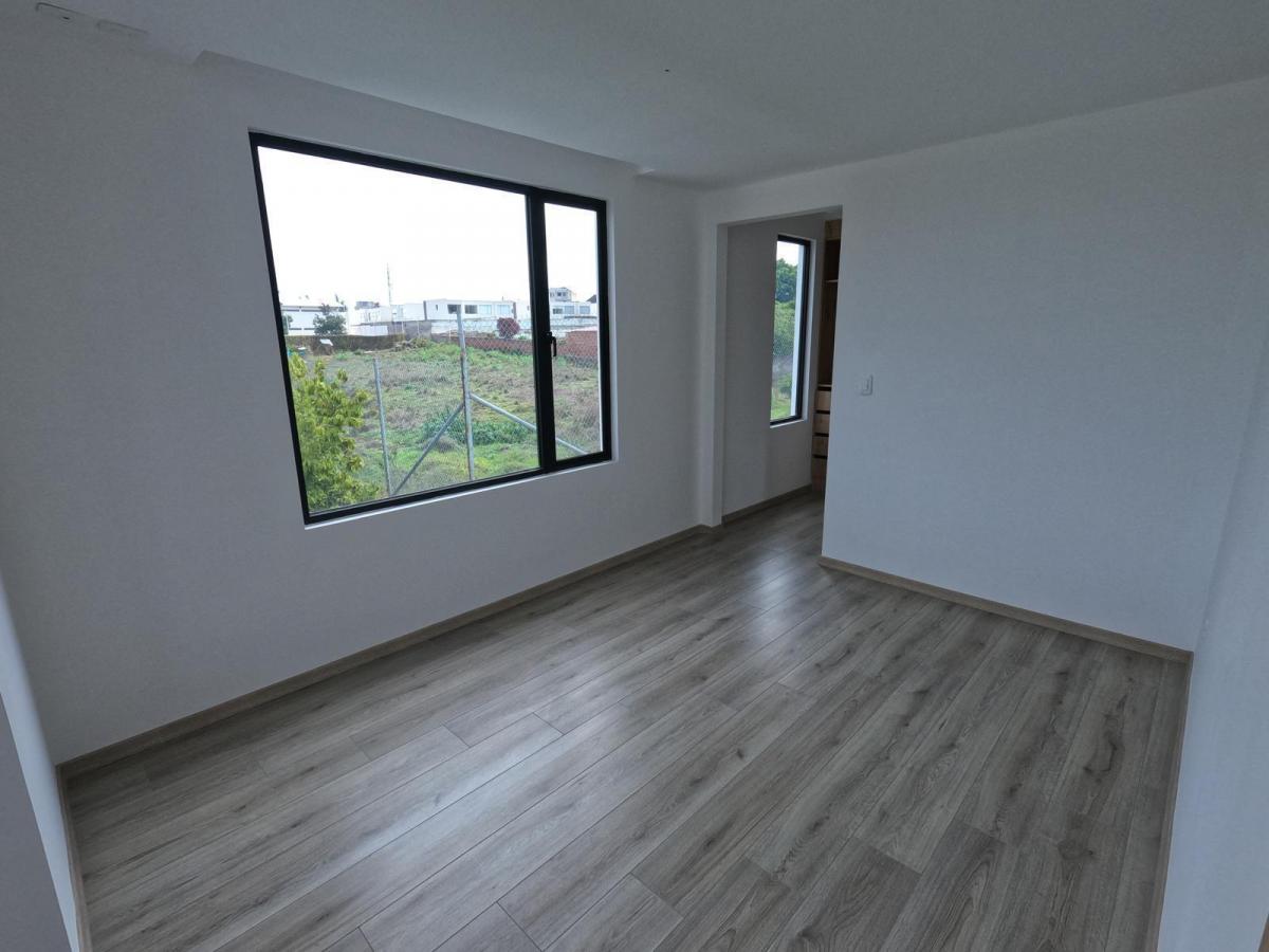 Scc. Venta Loft 2 Dorm. Tumbaco — imagen 4