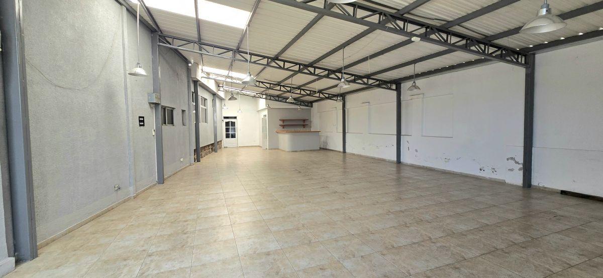 Se Vende Casa Comercial Sector Calle San Ignacio y Av La Coruña — imagen 8