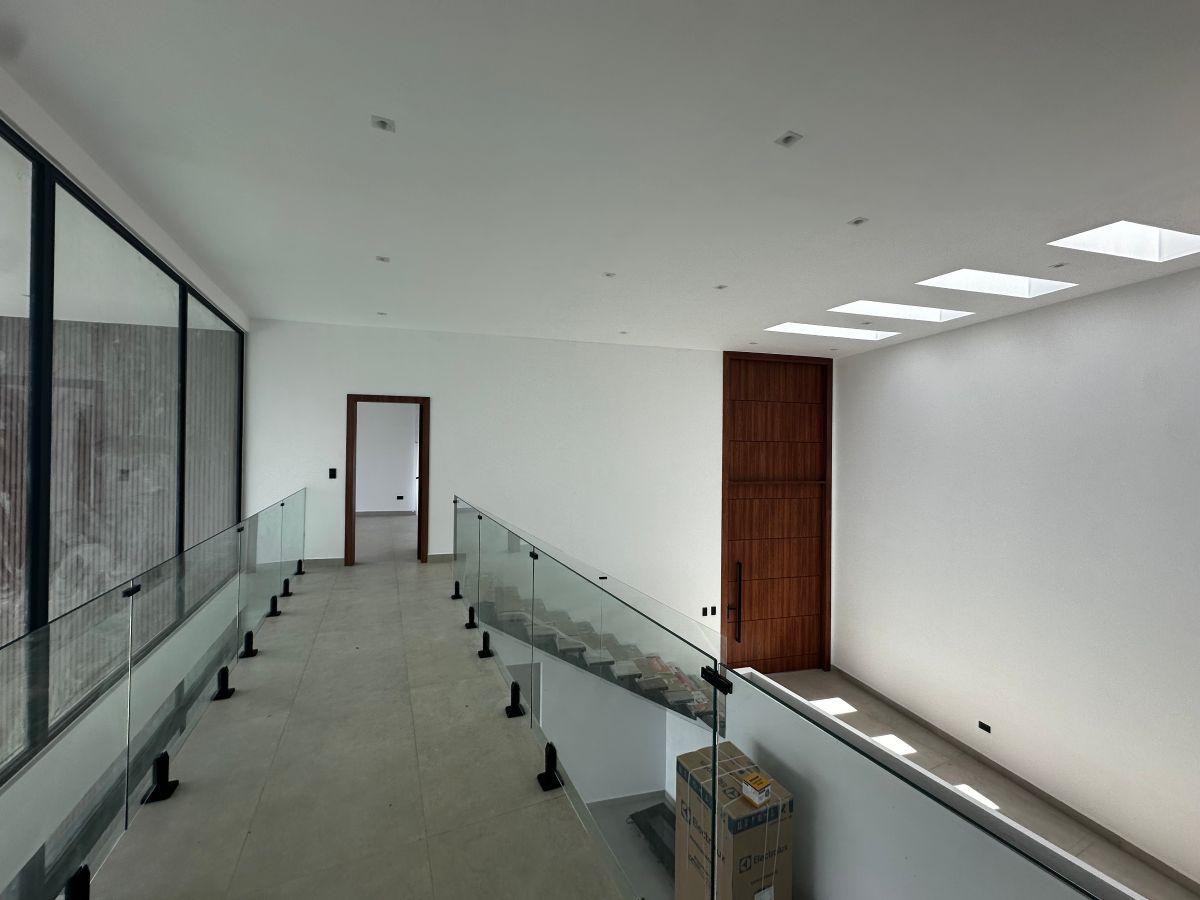 Se Vende Casa Amplia con Linda Vista — imagen 6