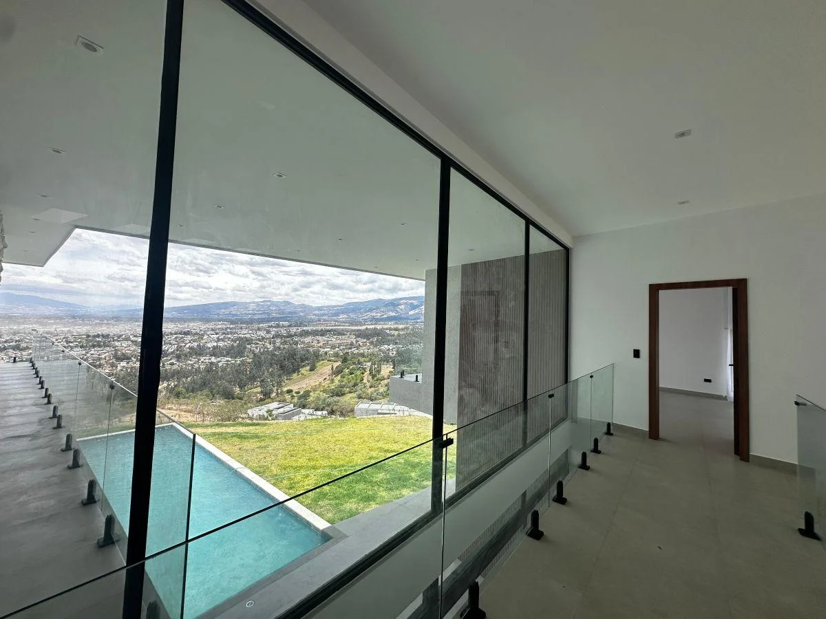 Se Vende Casa Amplia con Linda Vista — imagen 5