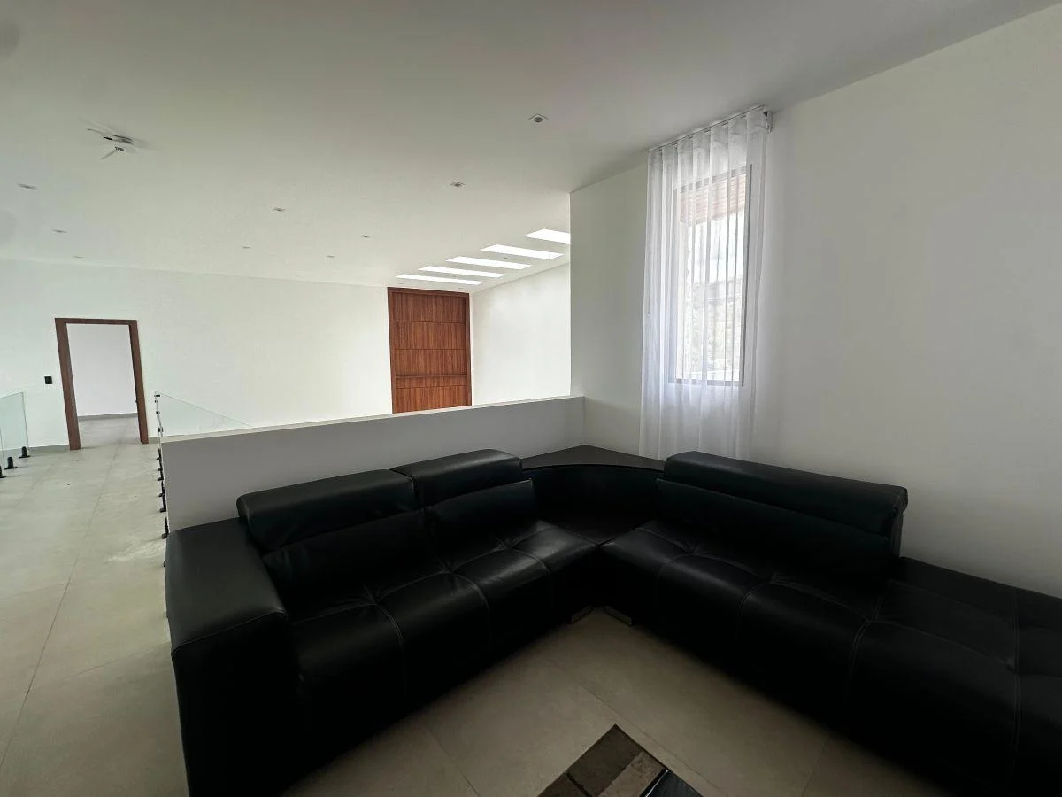 Se Vende Casa Amplia con Linda Vista — imagen 4
