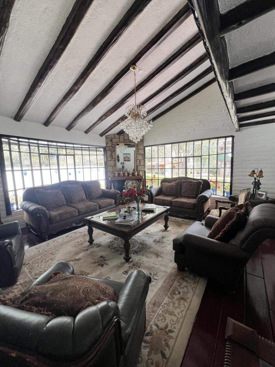 Casa de Venta Ubicada Dentro de La Urbanización Jardines del Este 1 — imagen 4