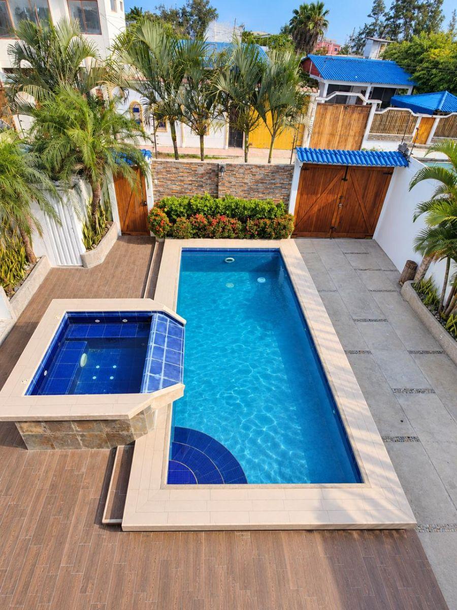 Casa de Dos Pisos con Piscina y Jacuzzi a Pocos Pasos del Mar, Guayas — imagen 10