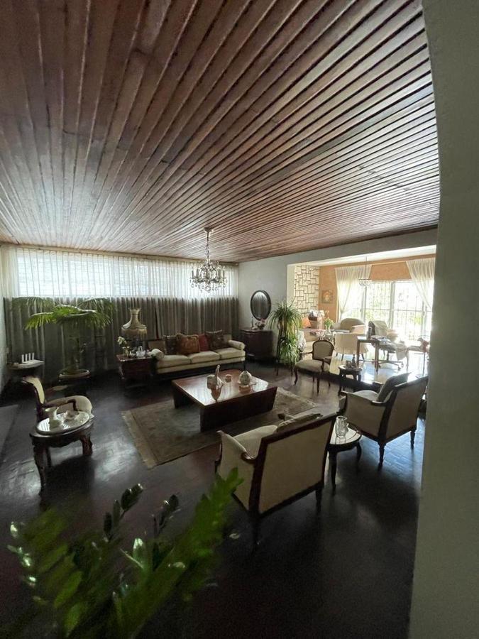 Casa Comercial Circunvalacion Sur con Doble Frente y Alta Proyección - Urdesa Central, Guayas — imagen 7